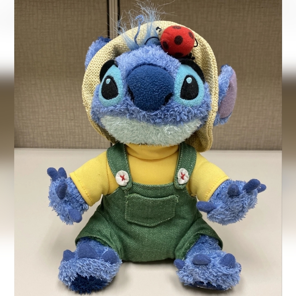 Disney Garden Party Stitch w/ Green Overalls & Ladybug Hat 9” Plush